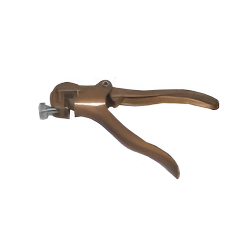 YEW AIK AI 00242 Saw Set (YEW AIK Tools)