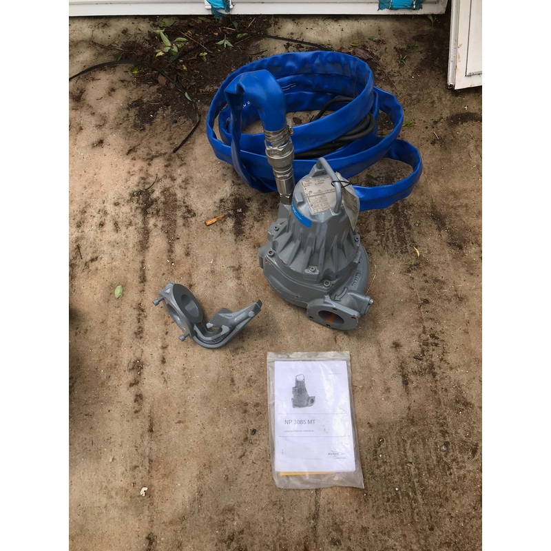 Flygt NP 3085.183 461 MT 2kw 400v  submersible waste water pump #970