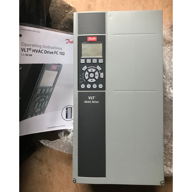 Danfoss VLT FC-102 2.2 KW HVAC 400V 3ph AC Inverter Drive – 131B9297 #1812