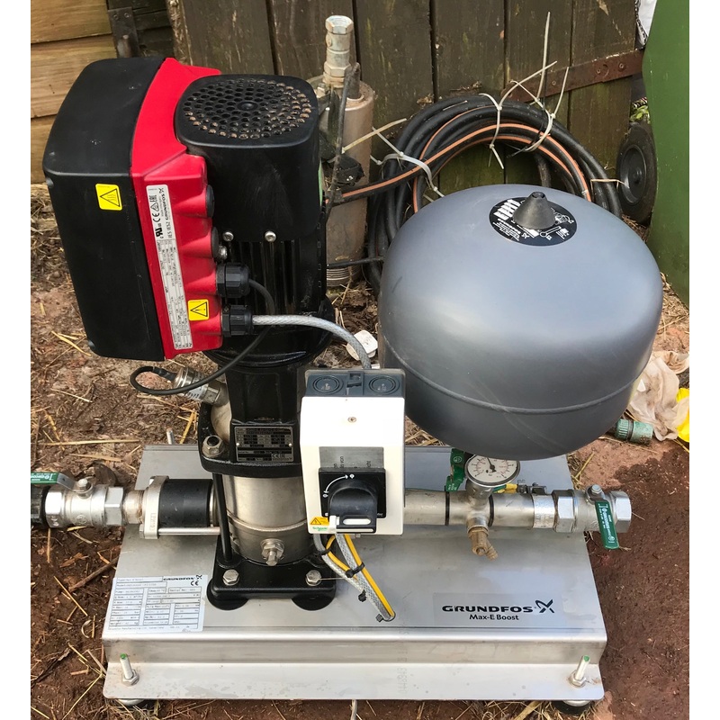 Grundfos Max-E Boost 5.0 Bar Pressure Booster Pump Set 240V 98536448 #1664