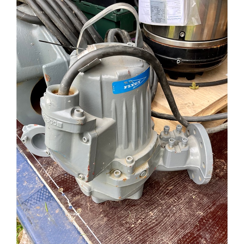 Flygt NX 3102.181 SH 4.2kW 255 adaptive impeller 400v submersible waste water pump DN100 #3268